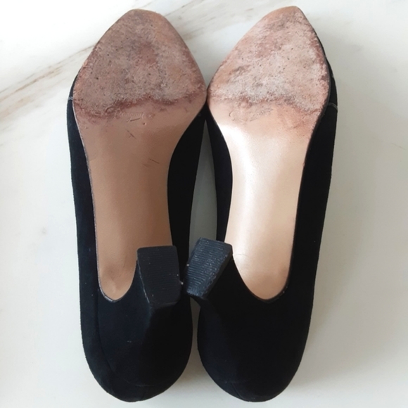 2 PAIR BUNDLE RANGONI OF FLORENCE SUEDE PUMPS GRAY AND BLACK SZ 5.5B - Picture 10 of 11